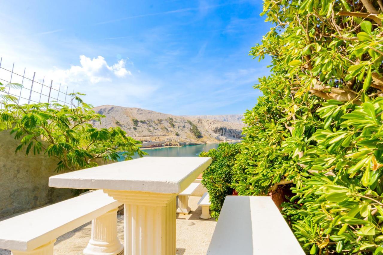 מטינה Zlatna Vala Relaxation In A Very Quiet Location מראה חיצוני תמונה